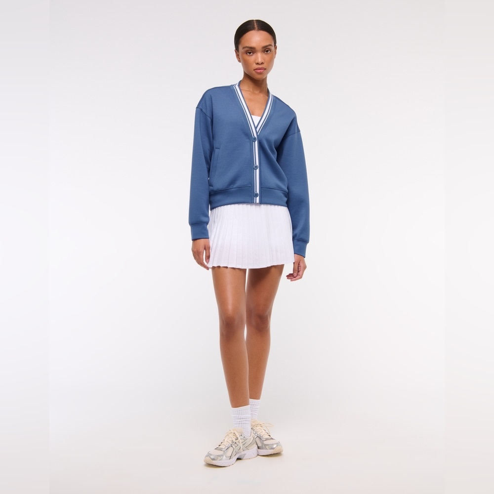 YPB neoKNIT Cardigan - Blue Size Medium New With Tags‎ - Picture 3 of 11